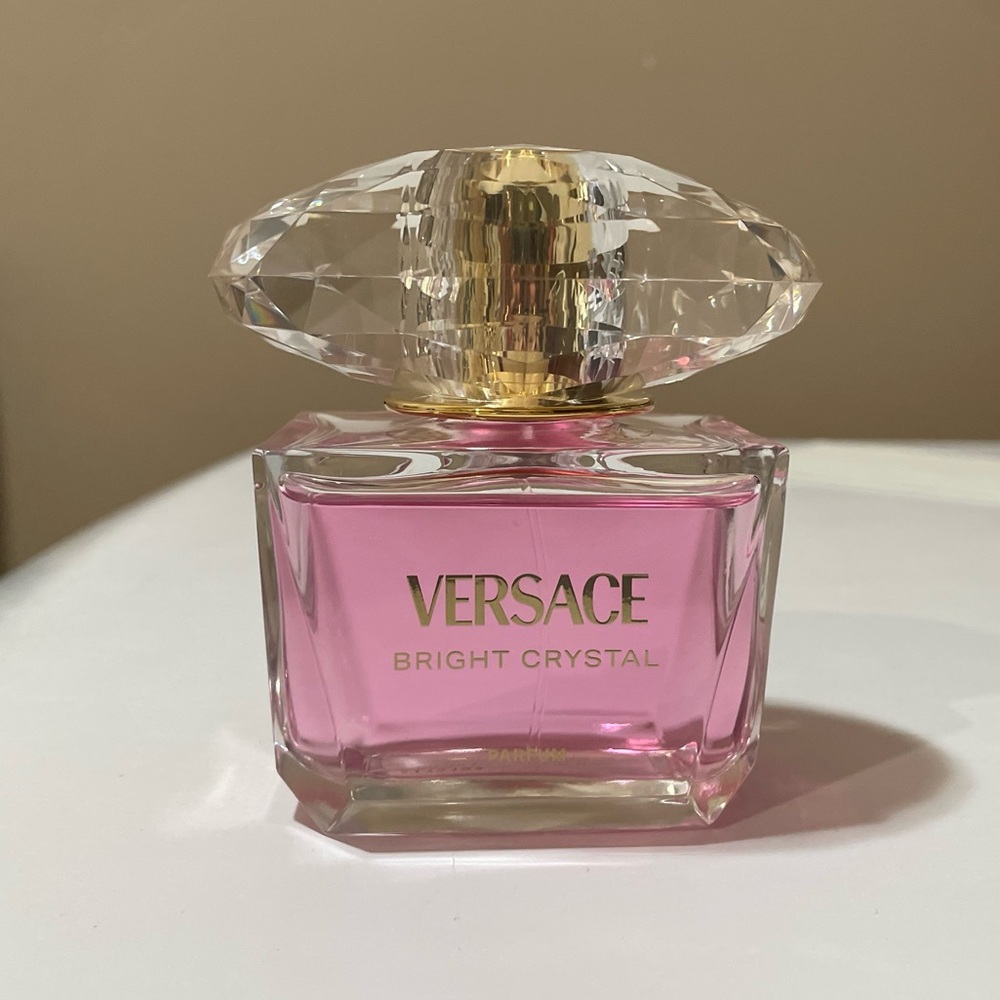 Versace Bright Crystal Perfume with Pink Liquid